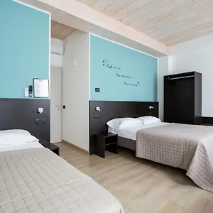  فندق مبيت وإفطار Il Di Piazza Motta