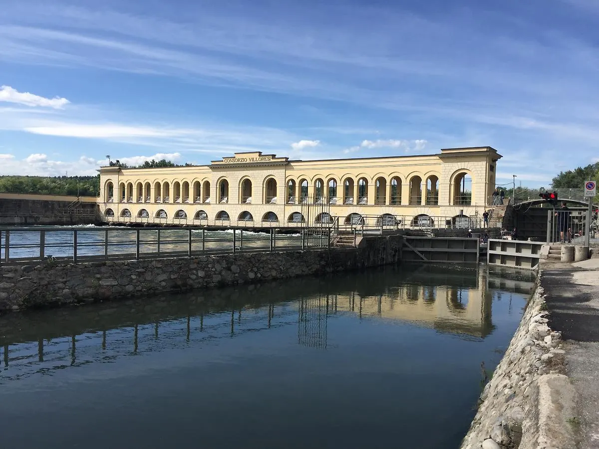 索马伦巴多 Panperduto旅舍 旅馆